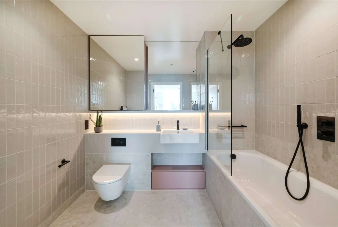 The Ashbee Brent Cross Town Nw2 Bathroom Bath Rain Shower Black Fittings