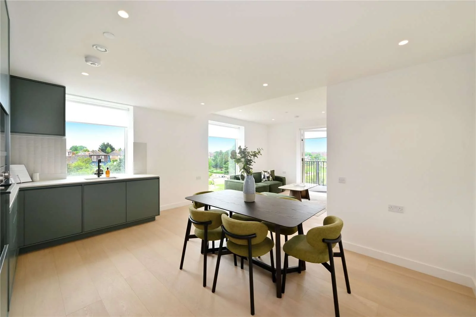 The Ashbee Brent Cross Town Nw2 Open Plan Kitchen Dining Living Room