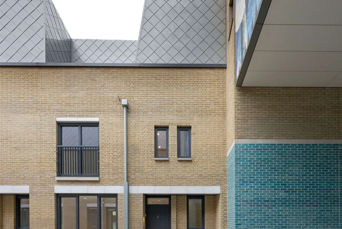 The Auria 2 Cantle Mews W10 Mews House Front Door Yellow Brick Zinc Roof Close Up