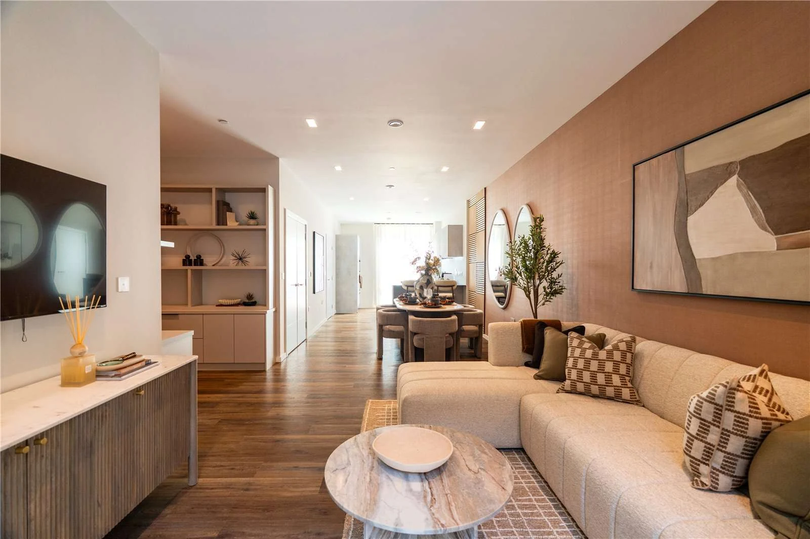 The Auria Portobello Square W10 Open Plan Reception Living Dining Built In Shelving Mews House