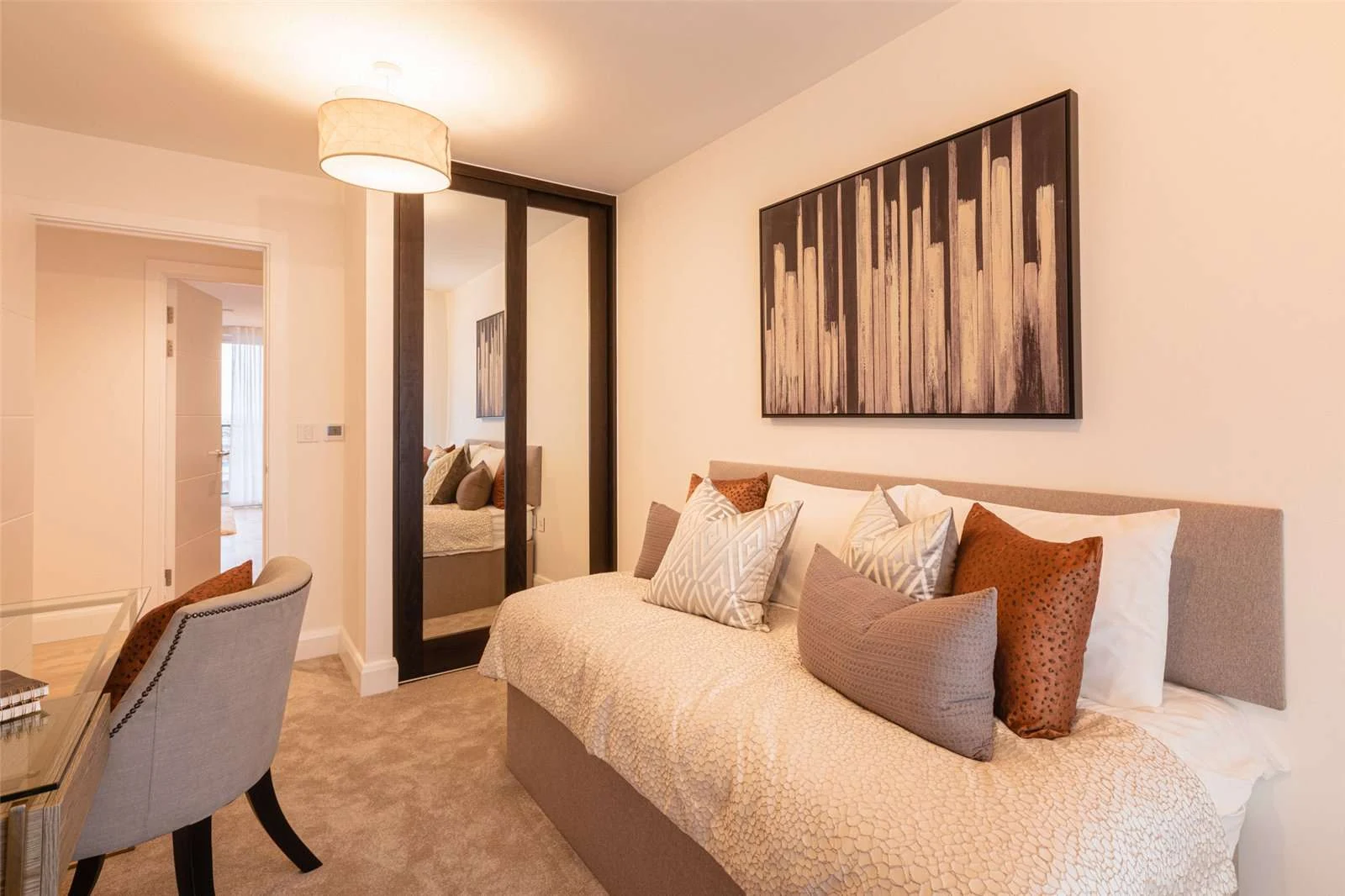 The Auria Portobello Square W10 Second Bedroom Mirrored Wardrobe Single Bed Duplex