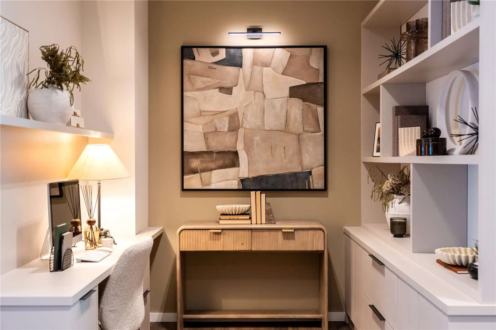 The Auria Portobello Square Ladbroke Grove London W10 Home Office Study Built In Desk Shelving Abstract Art