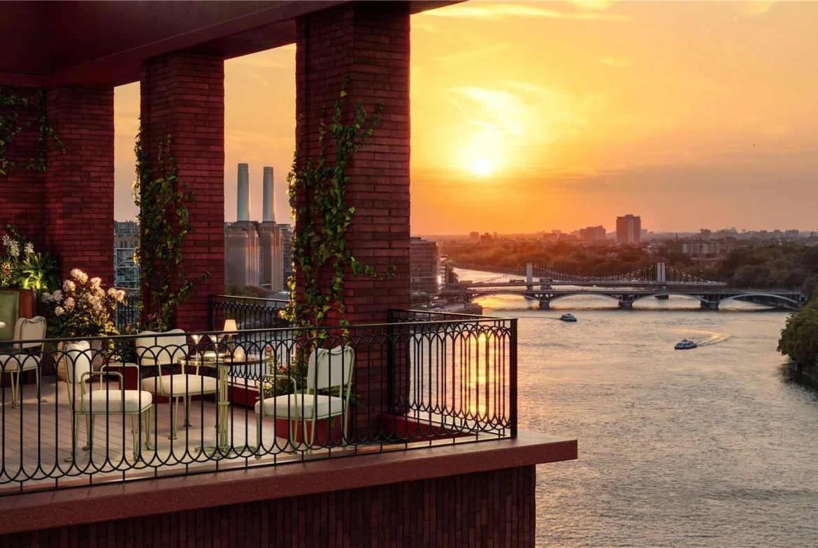The Capston Embassy Gardens Nine Elms Sw11 London 2 Bed Apartment Private Terrace Balcony Battersea Power Station Thames S...