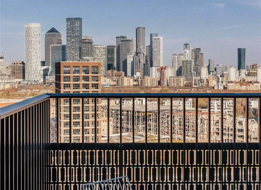 The Founding Canada Water London Se16 16th Floor Balcony Panoramic Canary Wharf Docklands View