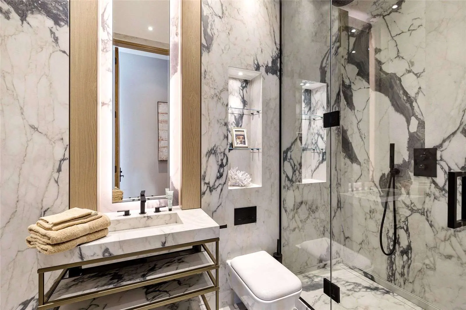 The Stage 22 Hewett Street Shoreditch Ec2a Penthouse Ensuite Bathroom Marble