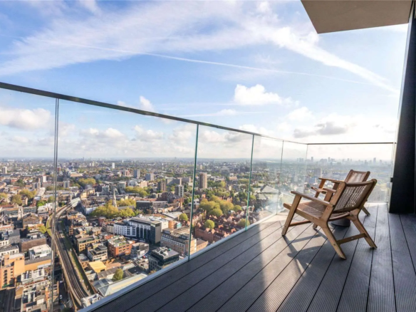 The Stage Shoreditch London Ec2a Penthouse Balcony Panoramic London Views
