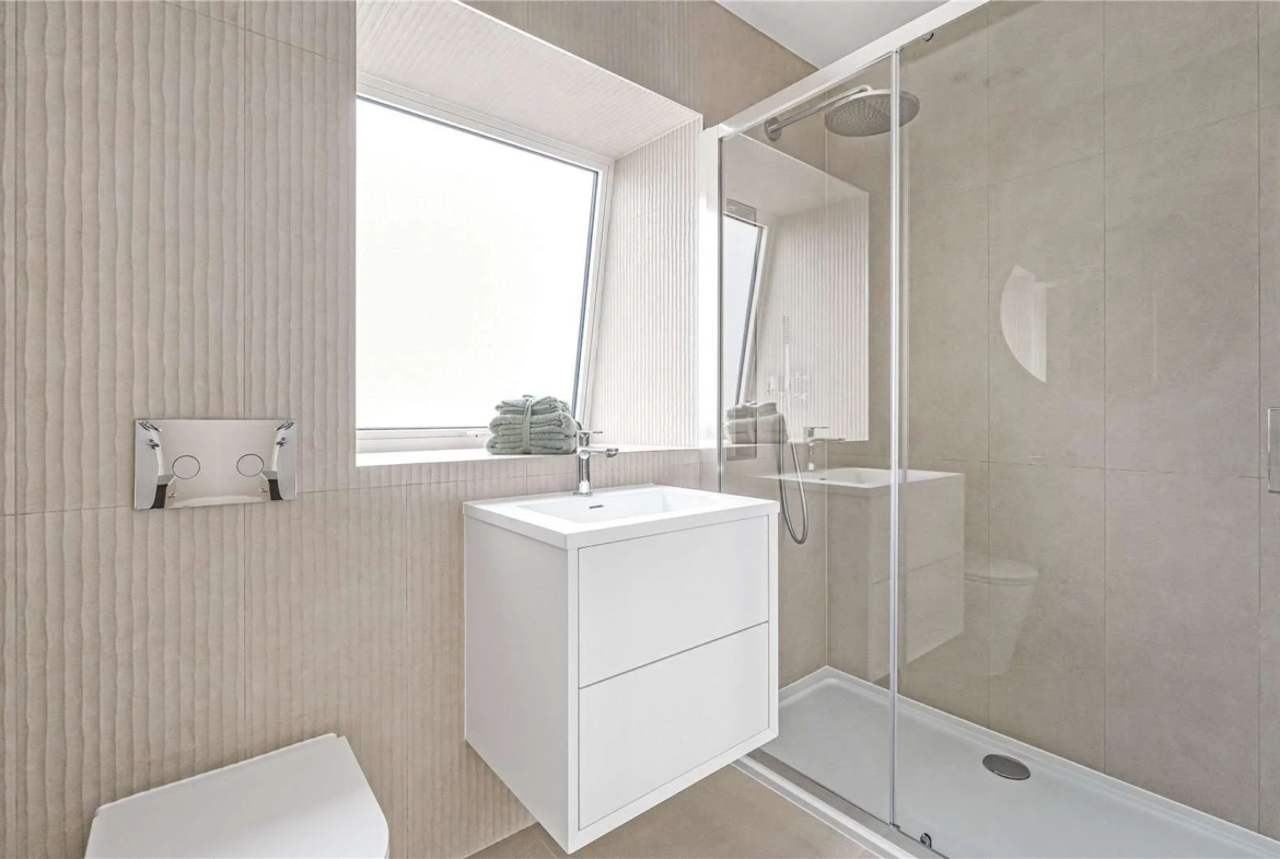 The Warwick Ealing W5 Mews House En Suite Shower Room Glass Enclosure