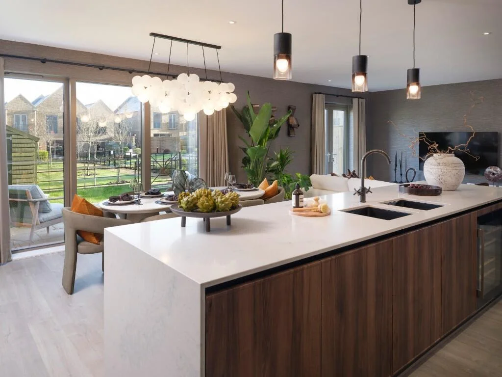 Trent Park Walled Garden En4 Open Plan Kitchen Dining Island Marble Worktop