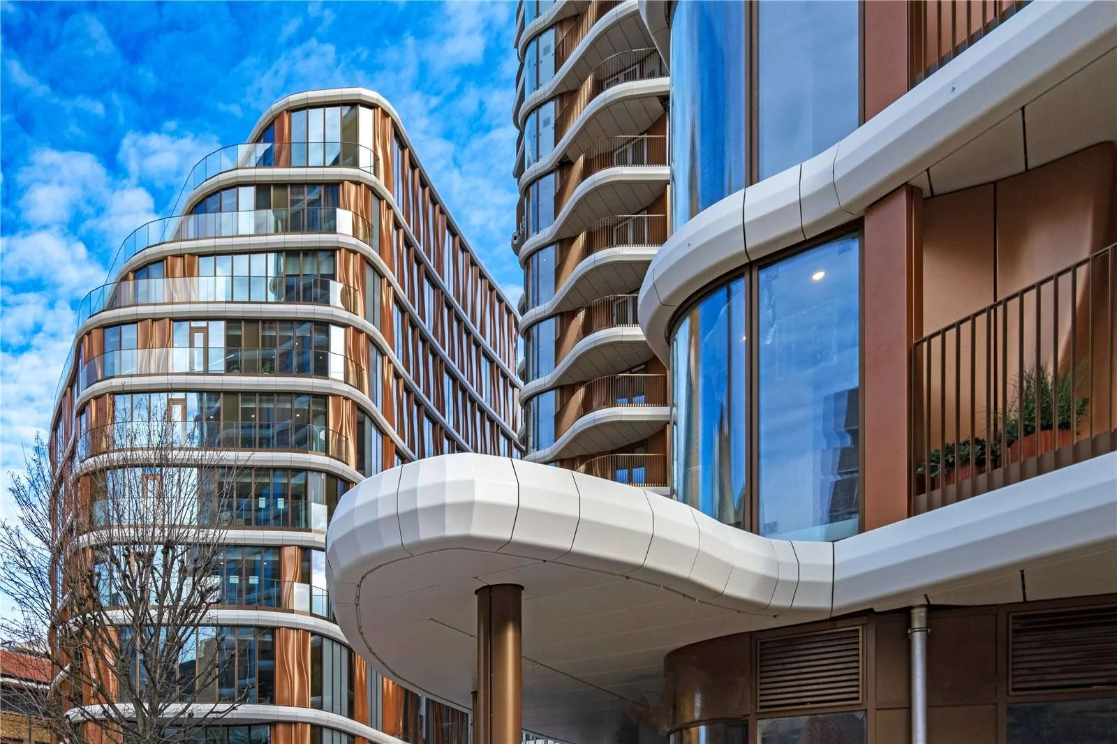 Triptych Bankside Eastern Building 2 Triptych Place Se1 London Exterior Curved Architecture Balconies