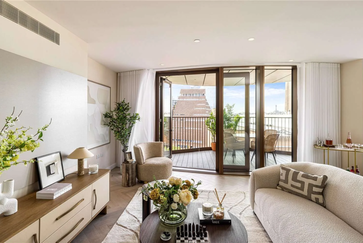 Triptych Bankside Eastern Building Se1 London Living Room Balcony City Views 10th Floor
