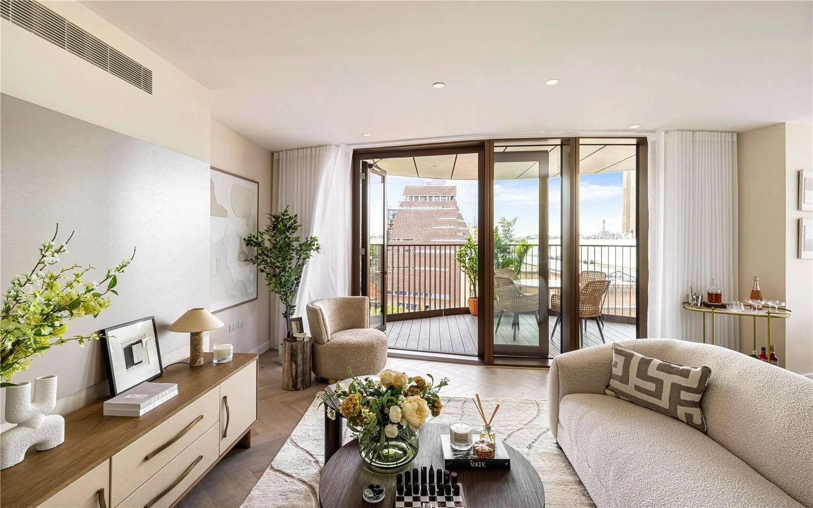 Triptych Bankside Eastern Building Se1 London Living Room Balcony City Views 10th Floor