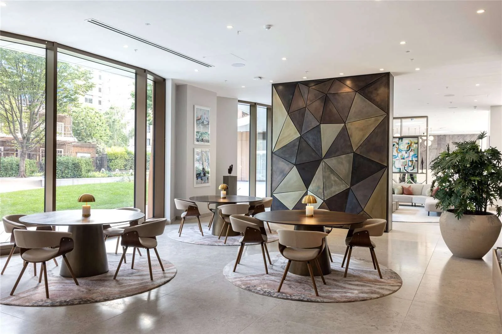 Triptych Bankside Eastern Building Se1 London Residents Lounge Communal Dining Area