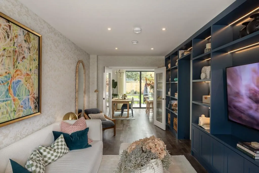 Twickenham Square London Square Living Room Built In Shelving Tw2