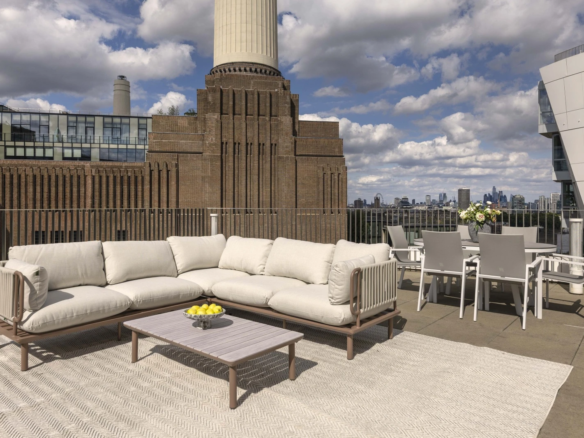 20 Terrace Outdoor Lounge