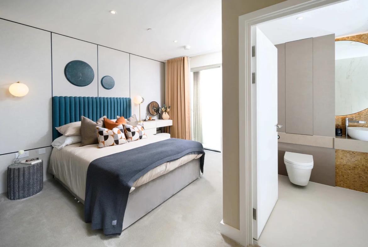 London Kidbrooke Village Greenwich Se3 Master Bedroom En Suite