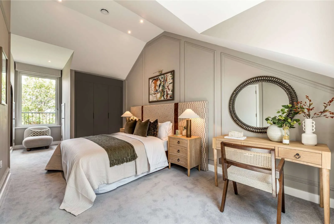North Gate Park Haringey London N15 Principal Bedroom Dressing Area Skylight