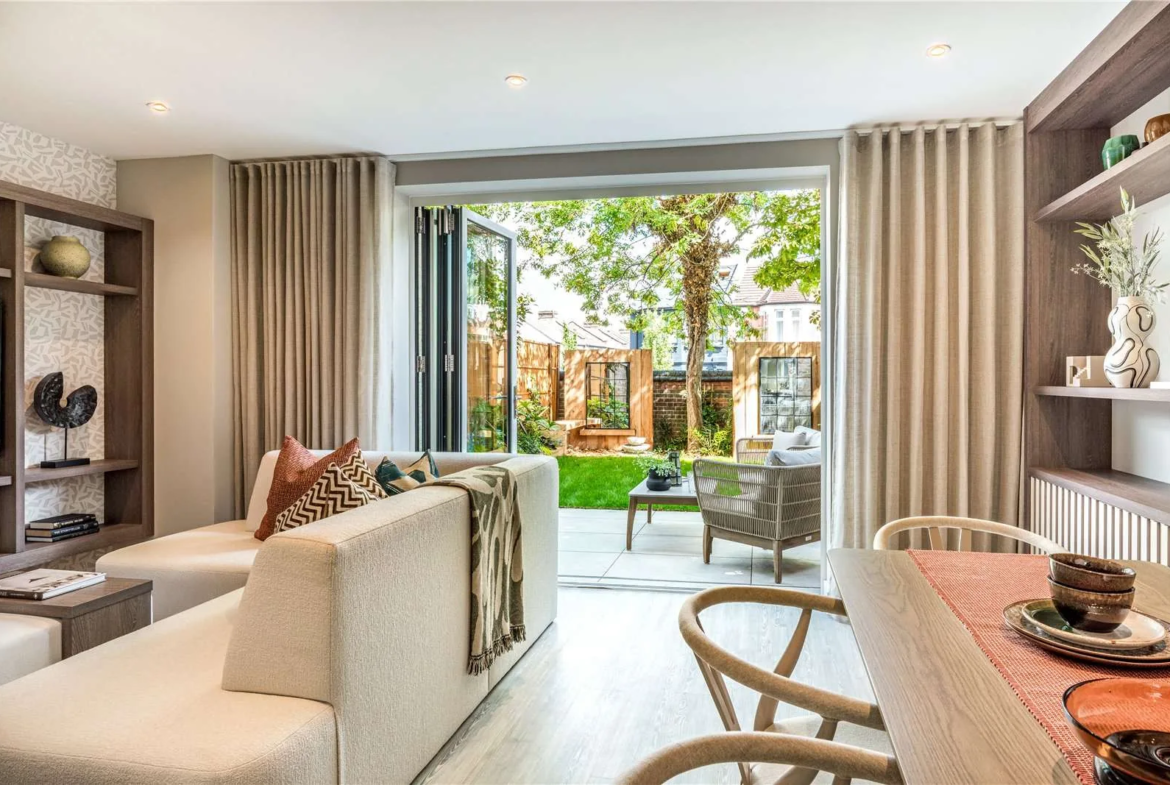 North Gate Park London N15 Living Room Garden Bifold Doors