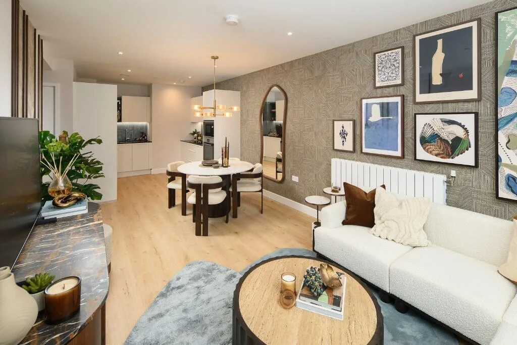 Lombard Square Open Plan Apartment